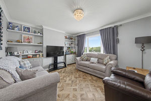 Thornbridge Crescent